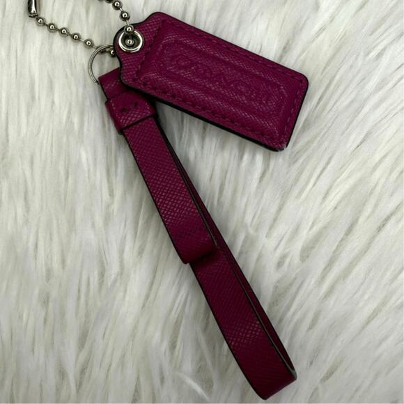 2" COACH Set Fob Bag Charm Hang tag Hangtag - Picture 1 of 2